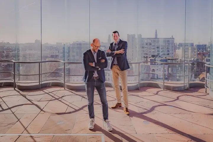 Business team photo rooftop